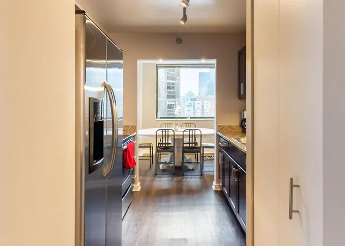 Apartamento Captivating With Pier Views, Pool And Gym Chicago
