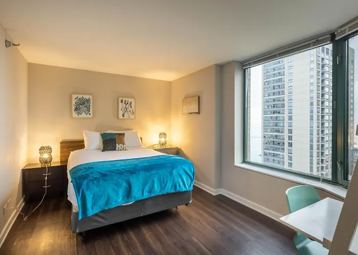 Captivating With Pier Views, Pool And Gym *
