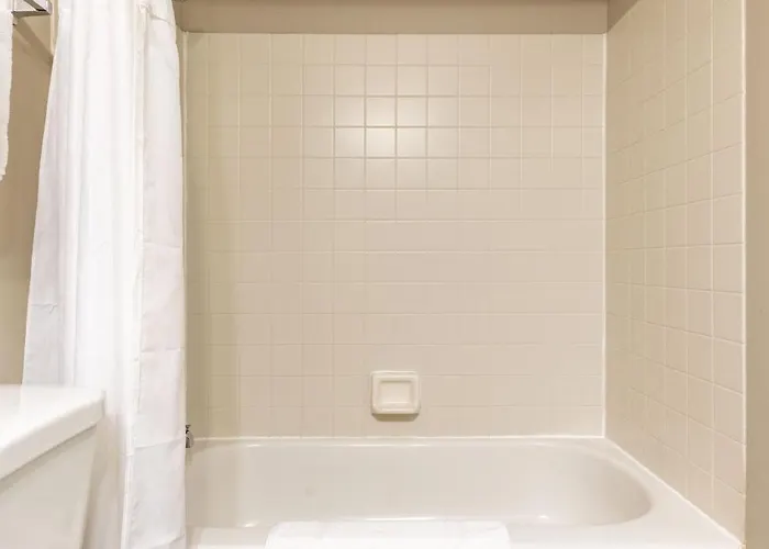 Apartamento Captivating With Pier Views, Pool And Gym *