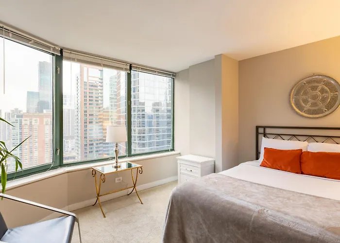 Captivating With Pier Views, Pool And Gym Apartamento